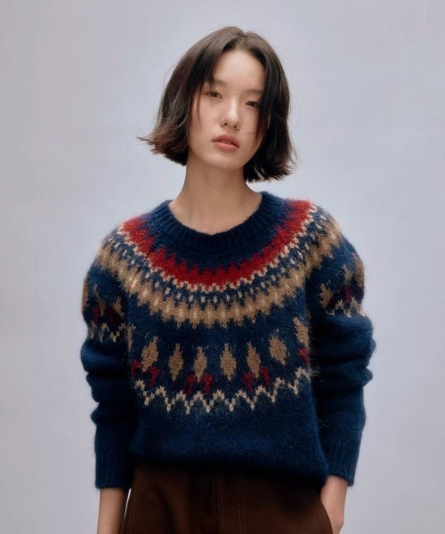 SHERU(シェル)の「レトロノルディック柄シャギーニット(ニット/セーター・レディース・グレー/ネイビー・M)」の6枚目の写真