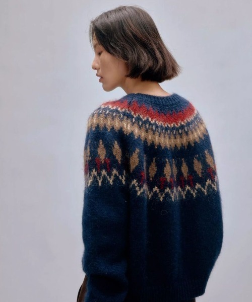 SHERU(シェル)の「レトロノルディック柄シャギーニット(ニット/セーター・レディース・グレー/ネイビー・M)」の7枚目の写真