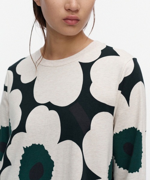 marimekko(マリメッコ)の「Hujanhajan Unikko / Dress(ワンピース・レディース・ホワイト×ブラック・X-SMALL/SMALL/MEDIUM/LARGE)」の4枚目の写真