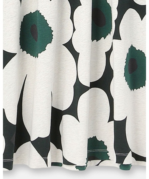 marimekko(マリメッコ)の「Hujanhajan Unikko / Dress(ワンピース・レディース・ホワイト×ブラック・X-SMALL/SMALL/MEDIUM/LARGE)」の9枚目の写真