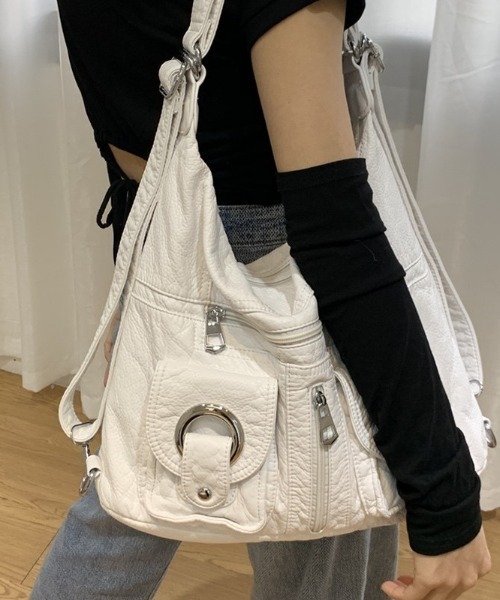 lulufa（ルルファ）の「メタルリングマルチポケット2WAYショルダーバッグ（ショルダーバッグ・レディース・ホワイト/ブラック・FREE）」の17枚目の写真