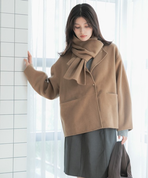 URBAN RESEARCH ROSSO WOMEN(アーバンリサーチ ロッソ)の「カシミヤビーバーストール付ノーカラーコート(その他アウター・レディース・ブラック/キャメル・FREE)」の20枚目の写真