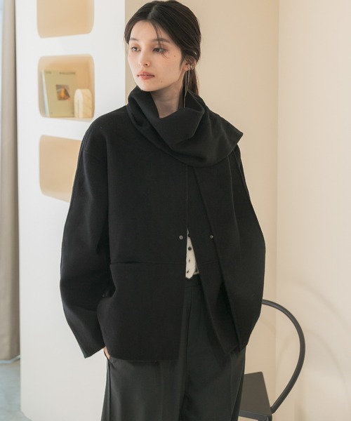 URBAN RESEARCH ROSSO WOMEN(アーバンリサーチ ロッソ)の「カシミヤビーバーストール付ノーカラーコート(その他アウター・レディース・ブラック/キャメル・FREE)」の13枚目の写真