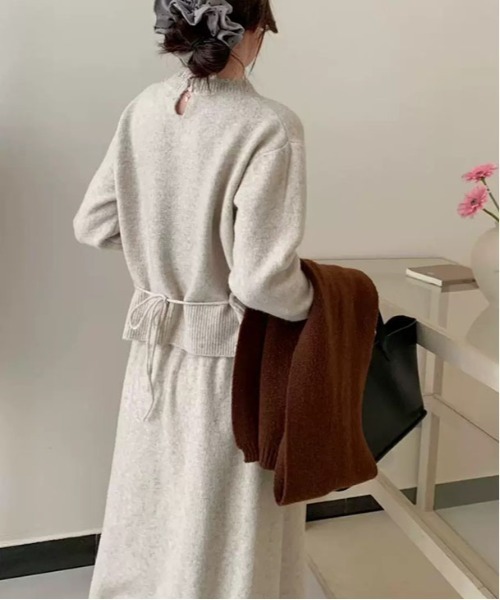 AMELY(エミリー)の「ニット×ロングスカートセットアップ/上下セット/レース(セットアップ・レディース・グレー/ベージュ/ブラウン・フリー)」の4枚目の写真