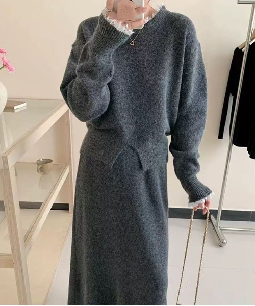 AMELY(エミリー)の「ニット×ロングスカートセットアップ/上下セット/レース(セットアップ・レディース・グレー/ベージュ/ブラウン・フリー)」の6枚目の写真
