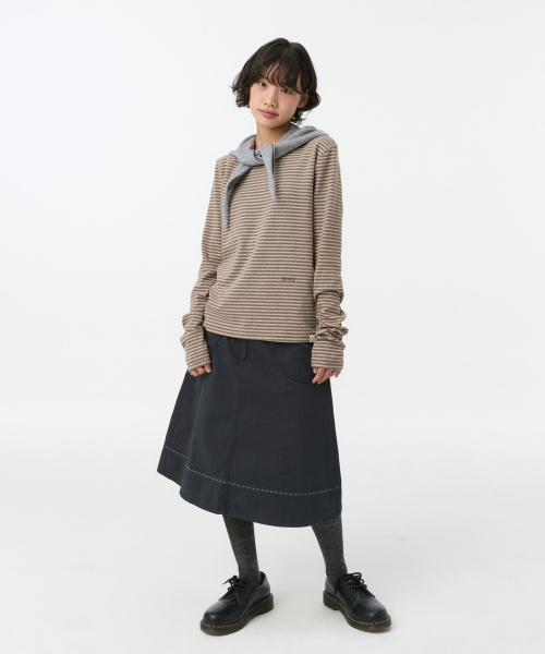 OHESHIO（オヘシオ）の「刺繍入りポケットAラインスカート ネイビー（スカート・レディース・その他・SMALL/MEDIUM）」の5枚目の写真
