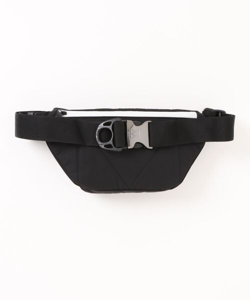 MAKAVELIC(マキャベリック)の「【RES】【MAKAVELIC】CRESCENT WAIST BAG AGILE/ショルダーバック ウエストバック(ショルダーバッグ・メンズ・ブラック・FREE)」の2枚目の写真