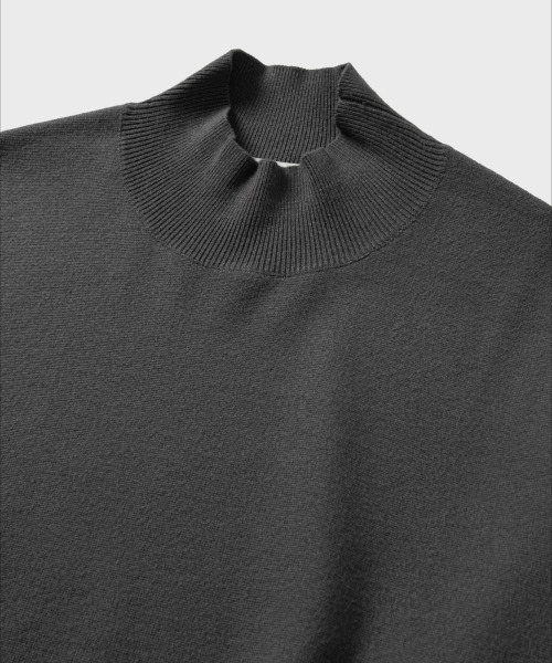 NONBLANK(ノンブランク)の「モックネックニット_ダークグレー(ニット/セーター・メンズ・グレー・M/L/XL)」の3枚目の写真