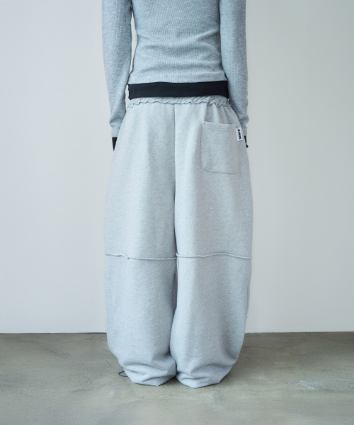 SEW-B（ソービー）の「パネルカーブドロングパンツ [グレー メランジ]（スウェットパンツ・レディース・その他・FREE）」の3枚目の写真