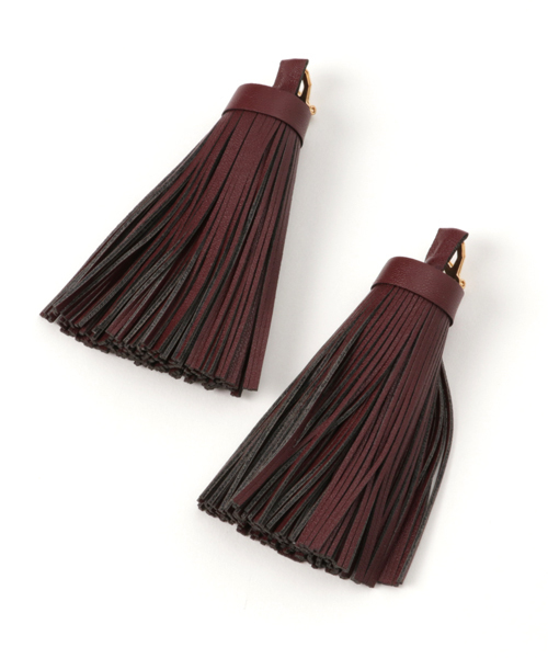 SMELLY（スメリー）の「SMELLY ビッグフリンジイヤリング（イヤリング・レディース・ボルドー/ブラック/カーキ・ONE）」の6枚目の写真