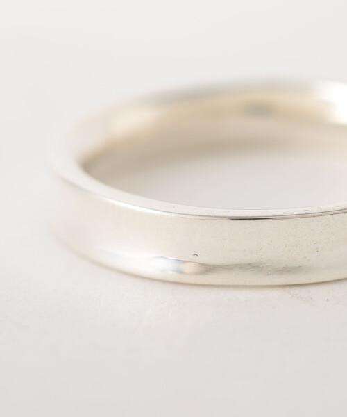 BEAUTY&YOUTH UNITED ARROWS(ビューティーアンドユースユナイテッドアローズ)の「BY シルバー カーブ リング(リング・メンズ・シルバー・11/19/15 )」の3枚目の写真