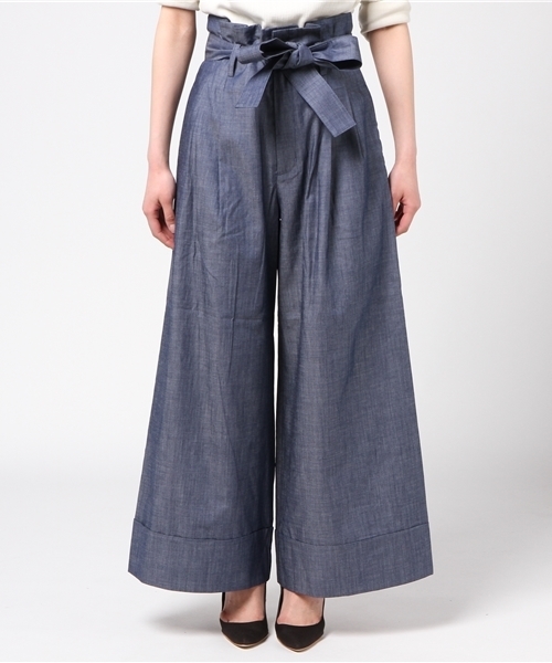 COLONY 2139（コロニートゥーワンスリーナイン）の「ライトデニム裾ターンバックワイドパンツ（デニムパンツ・レディース・ブルー/ネイビー・MEDIUM/SMALL）」の3枚目の写真