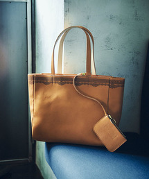 Butler Verner Sails（バトラーヴァーナーセイルス）の「【Butler Verner Sails】本ヌメ革彫刻トート/日本製（トートバッグ）」