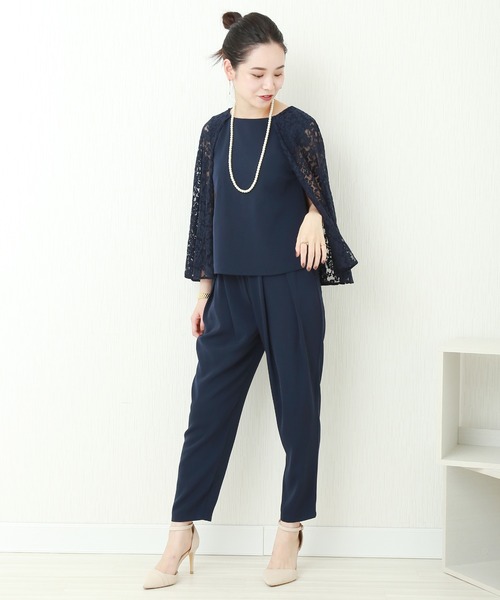 MARLENE JOBERT（マルレーヌ　ジョベル）の「セレモニー レースケープトップス　パンツセット（セットアップ・レディース・ベージュ/ネイビー/ブラック・MEDIUM/LARGE）」の3枚目の写真