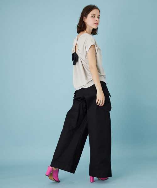 STUDIOUS - UNITED TOKYO【新品未使用】シャーリングシアートップス スラントシャーリングカットトップス(FREE BEIGE): : ウィメンズ