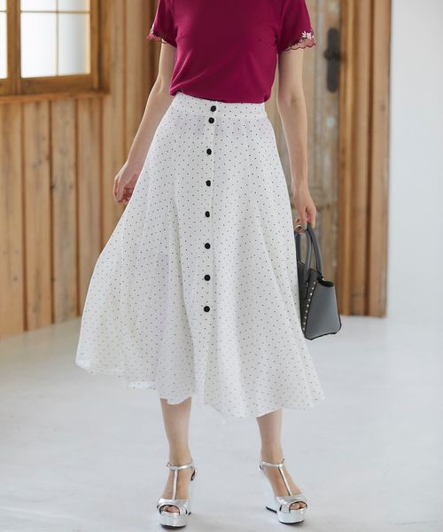 tocco closet(トッコ クローゼット)の「前ボタンドットプリントボリュームマキシスカート(スカート・レディース・ブラック/オフホワイト・M)」の2枚目の写真