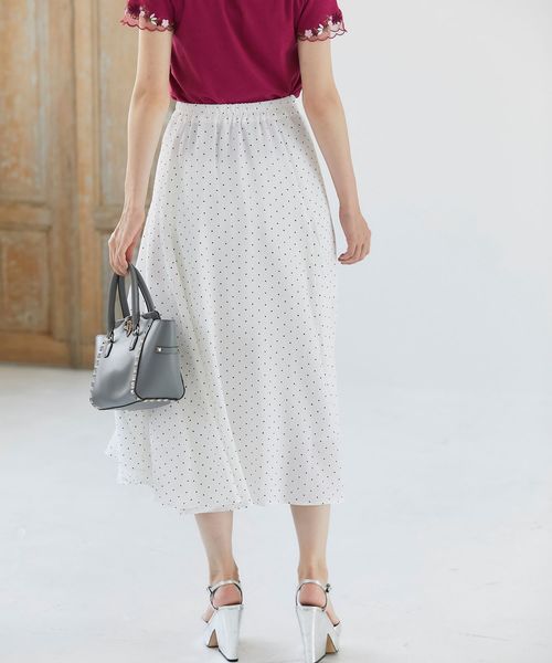 tocco closet(トッコ クローゼット)の「前ボタンドットプリントボリュームマキシスカート(スカート・レディース・ブラック/オフホワイト・M)」の5枚目の写真