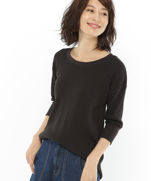 LAKOLE（ラコレ）の「TCワッフル7分袖プルオーバー / LAKOLE（Tシャツ/カットソー・レディース・ブラック/ブラウン/レッド/オフホワイト/グリーン/ブラウン系その他・SMALL/MEDIUM）」の3枚目の写真