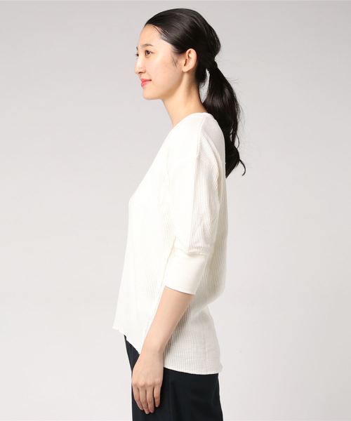 LAKOLE（ラコレ）の「TCワッフル7分袖プルオーバー / LAKOLE（Tシャツ/カットソー・レディース・ブラック/ブラウン/レッド/オフホワイト/グリーン/ブラウン系その他・SMALL/MEDIUM）」の7枚目の写真