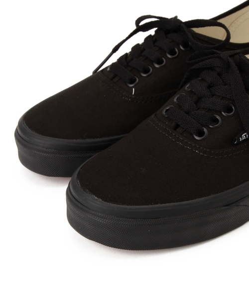 VANS(バンズ)の「VANS / AUTHENTIC(スニーカー・レディース・ホワイト/レッド/ネイビー/その他1/ホワイト系その他/ブラック・5/5h/6/6h/7)」の17枚目の写真