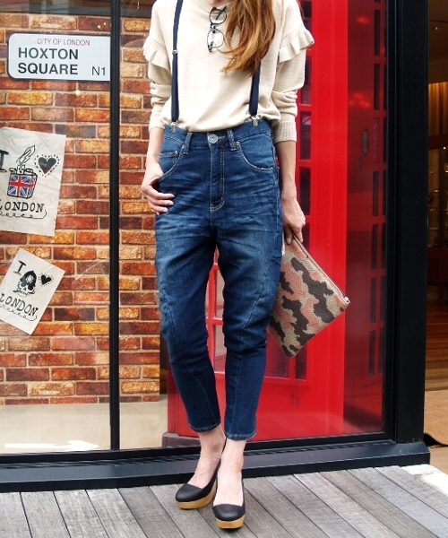 Another Edition（アナザーエディション）の「AE[A]ﾘｯﾀｲCUTTING ﾆｯﾄDNM ◆（デニムパンツ・レディース・ネイビー/コバルトブルー・SMALL/MEDIUM）」の2枚目の写真