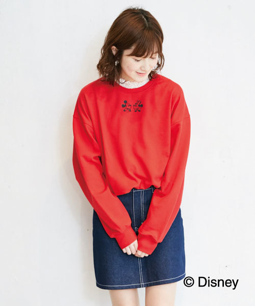 Disney（ディズニー）の「【限定ディズニーデザイン】裏毛ゆるスウェット/ミッキーマウス＆ミニーマウス（Tシャツ/カットソー・レディース・ブラック/ベージュ/レッド・MEDIUM/LARGE）」の7枚目の写真