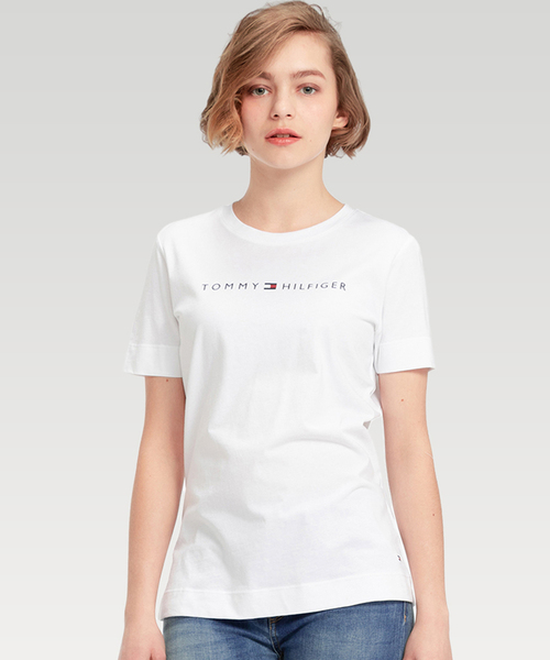 TOMMY HILFIGER（トミーヒルフィガー）の「ベーシックロゴTシャツ（Tシャツ/カットソー・レディース・ホワイト/ネイビー/グレー/レッド・SMALL/MEDIUM/LARGE）」の2枚目の写真