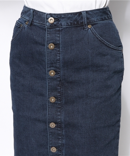 Ray BEAMS（レイビームス）の「◎Ray BEAMS / フロントボタン デニムタイトスカート（スカート・レディース・ブルー系その他/その他1・1/0）」の5枚目の写真