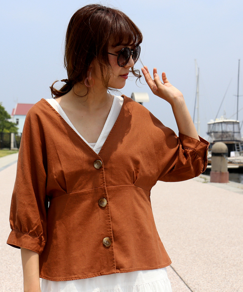 n'ee-ne（ネーネ）の「リネン混素材　ドルマンスリーブブラウス（シャツ/ブラウス・レディース・ブラック/ベージュ/ブラウン/モカ・FREE）」の3枚目の写真