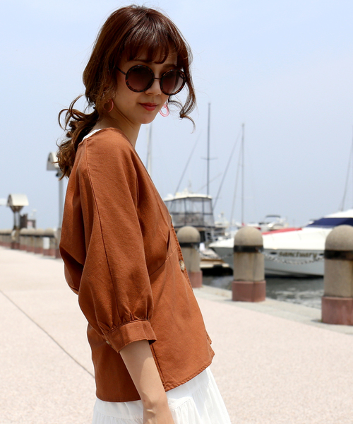 n'ee-ne（ネーネ）の「リネン混素材　ドルマンスリーブブラウス（シャツ/ブラウス・レディース・ブラック/ベージュ/ブラウン/モカ・FREE）」の5枚目の写真