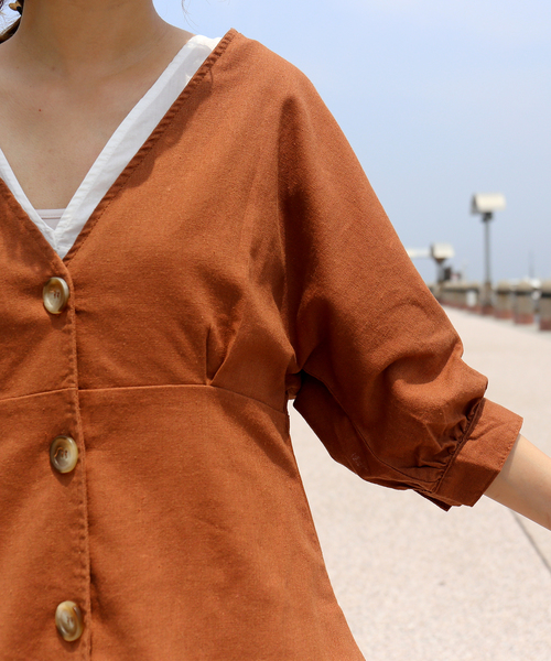 n'ee-ne（ネーネ）の「リネン混素材　ドルマンスリーブブラウス（シャツ/ブラウス・レディース・ブラック/ベージュ/ブラウン/モカ・FREE）」の6枚目の写真