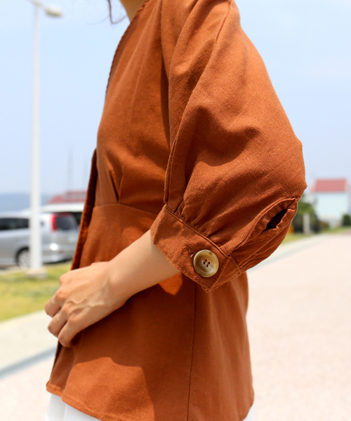 n'ee-ne（ネーネ）の「リネン混素材　ドルマンスリーブブラウス（シャツ/ブラウス・レディース・ブラック/ベージュ/ブラウン/モカ・FREE）」の22枚目の写真