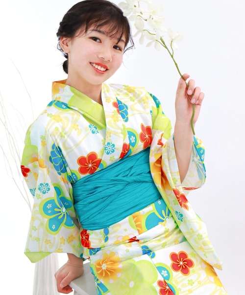 KYOETSU（キョウエツ）の「浴衣 女の子 子供 3点セット( 浴衣 + 帯 + 下駄 ) レトロB（浴衣・キッズ・ホワイト系その他/ピンク系その他/オレンジ系その他/ホワイト系その他2/ブルー系その他4/ブルー系その他6/ピンク系その他2/レッド系その他2/オレンジ系その他3/オレンジ系その他4/レッド系その他/ブルー系その他5/オレンジ系その他2/ブルー系その他2/ブルー系その他3/ブルー系その他/その他2/その他1/その他6/その他7/その他4/その他5/その他3・130/150/140）」の18枚目の写真