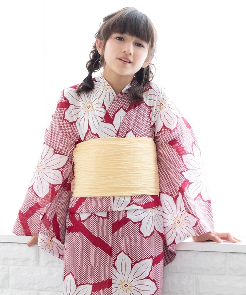 KYOETSU（キョウエツ）の「浴衣 女の子 子供 3点セット( 浴衣 + 帯 + 下駄 ) レトロB（浴衣・キッズ・ホワイト系その他/ピンク系その他/オレンジ系その他/ホワイト系その他2/ブルー系その他4/ブルー系その他6/ピンク系その他2/レッド系その他2/オレンジ系その他3/オレンジ系その他4/レッド系その他/ブルー系その他5/オレンジ系その他2/ブルー系その他2/ブルー系その他3/ブルー系その他/その他2/その他1/その他6/その他7/その他4/その他5/その他3・130/150/140）」の12枚目の写真