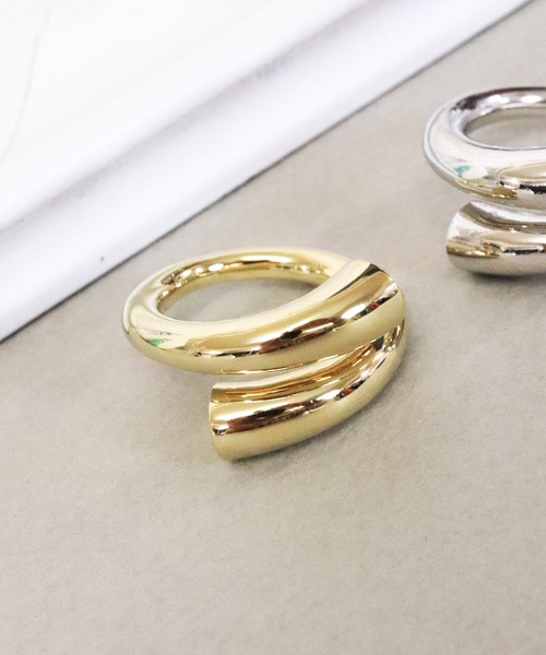 florist(フローリスト)の「【2種展開】ボールドなパイプリング(リング・レディース・ゴールド系その他/シルバー系その他/ゴールド系その他2/シルバー系その他2・FREE)」の15枚目の写真
