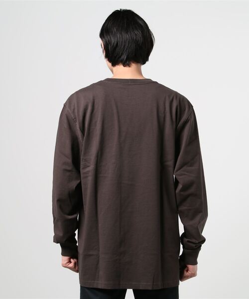 Carhartt（カーハート）の「【22】〔Carhartt/カーハート〕ヘビーウェイト ポケットロングTシャツ（Tシャツ/カットソー・メンズ・ブラック/チャコールグレー/ライトグレー/グリーン/ネイビー/ワイン/ダークブラウン・XX-LARGE/MEDIUM/X-LARGE/LARGE/SMALL）」の18枚目の写真