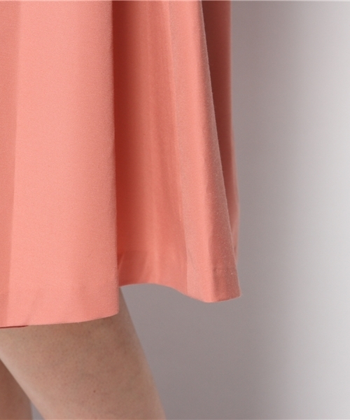 La TOTALITE（ラトータリテ）の「T/Cウェーブミドルフスカート。（スカート・レディース・カーキ/バーガンディー・38/36/40）」の8枚目の写真