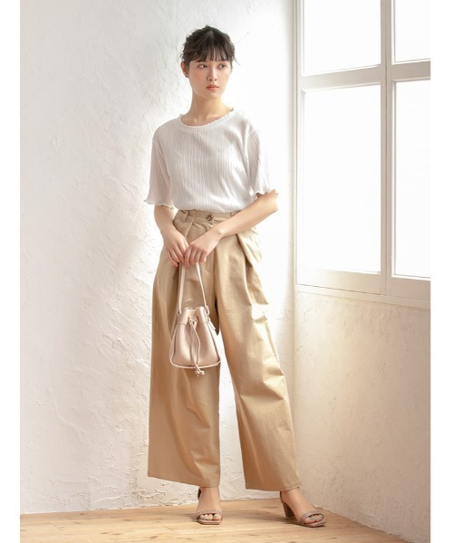 fifth(フィフス)の「細プリーツグロッシーブラウス(シャツ/ブラウス・レディース・ブラック/ホワイト/ライトカーキ・MEDIUM)」の13枚目の写真