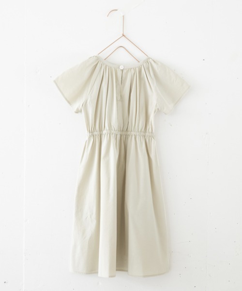 LOWRYS FARM(ローリーズファーム)の「ギャザーワンピース 890386(ワンピース・キッズ・アイボリー/ブラック/グリーン・MEDIUM/LARGE/X-LARGE)」の6枚目の写真