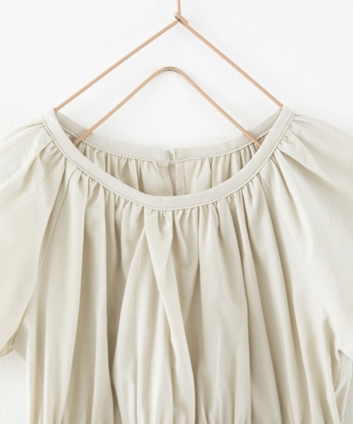 LOWRYS FARM(ローリーズファーム)の「ギャザーワンピース 890386(ワンピース・キッズ・アイボリー/ブラック/グリーン・MEDIUM/LARGE/X-LARGE)」の7枚目の写真