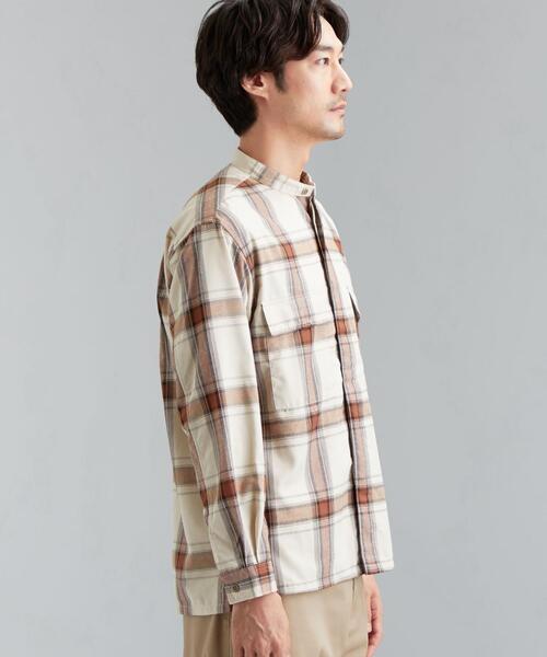 green label relaxing(グリーンレーベルリラクシング)の「SC テクノネル ミリタリー バンドカラー チェック 長袖 シャツ(シャツ/ブラウス・メンズ・ベージュ/オリーブ・X-LARGE/SMALL/LARGE/MEDIUM)」の5枚目の写真