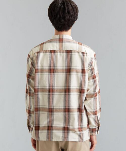green label relaxing(グリーンレーベルリラクシング)の「SC テクノネル ミリタリー バンドカラー チェック 長袖 シャツ(シャツ/ブラウス・メンズ・ベージュ/オリーブ・X-LARGE/SMALL/LARGE/MEDIUM)」の6枚目の写真