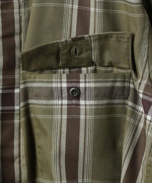 green label relaxing(グリーンレーベルリラクシング)の「SC テクノネル ミリタリー バンドカラー チェック 長袖 シャツ(シャツ/ブラウス・メンズ・ベージュ/オリーブ・X-LARGE/SMALL/LARGE/MEDIUM)」の19枚目の写真