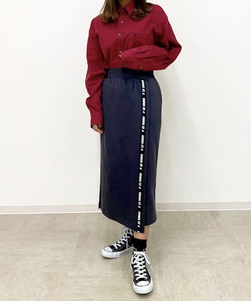 KANGOL EXTRA COMFORT(カンゴールエクストラコンフォート)の「【KANGOL EXTRA COMFORT(カンゴール エクストラ コンフォート)】ラップ風アシメロゴテープスカート(スカート・レディース・オフホワイト/ブラック/チャコールグレー/キャメル・LL/M/L)」の3枚目の写真