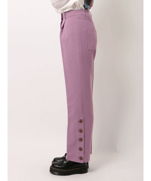 jouetie（ジュエティ）の「ヘムボタンスリットパンツ（スラックス・レディース・ブラック/パープル/オレンジ/グリーン/アイボリー・MEDIUM）」の19枚目の写真