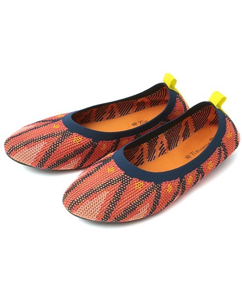 チチカカ（チチカカ）の「幾何スムースニットフラットシューズ（パンプス・レディース・ベージュ/グレー/ピンク・MEDIUM/LARGE）」の8枚目の写真