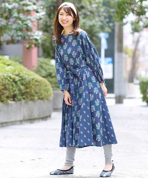 チチカカ（チチカカ）の「幾何スムースニットフラットシューズ（パンプス・レディース・ベージュ/グレー/ピンク・MEDIUM/LARGE）」の18枚目の写真