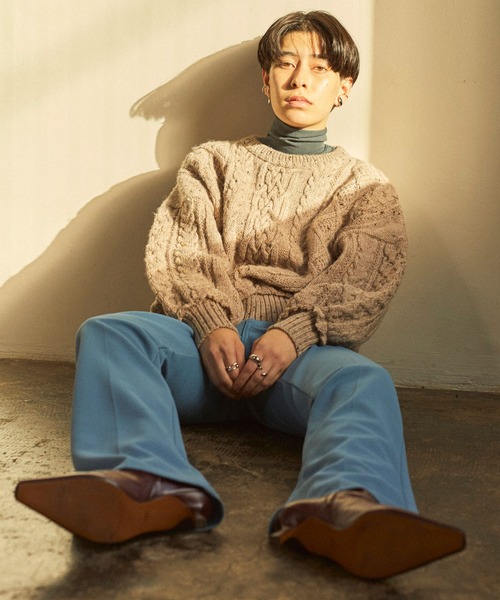 ANGIE（アンジー）の「RE リメイククロップドアランニット（ニット/セーター・レディース・ベージュ/アイボリー・FREE）」の3枚目の写真