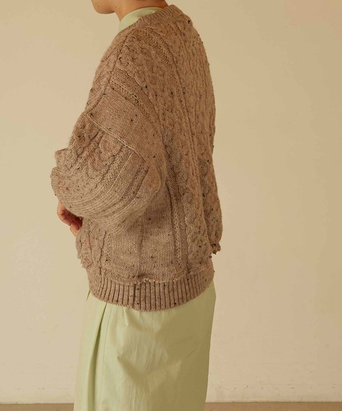 ANGIE（アンジー）の「RE リメイククロップドアランニット（ニット/セーター・レディース・ベージュ/アイボリー・FREE）」の11枚目の写真