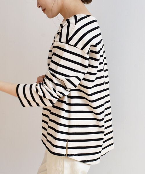 SHIPS Days（シップスデイズ）の「SHIPS Days STANDARD:バスクボーダーTee 21SS（Tシャツ/カットソー・レディース・ベージュ/ホワイト/ラベンダー・M～Ｌ/S～Ｍ）」の6枚目の写真